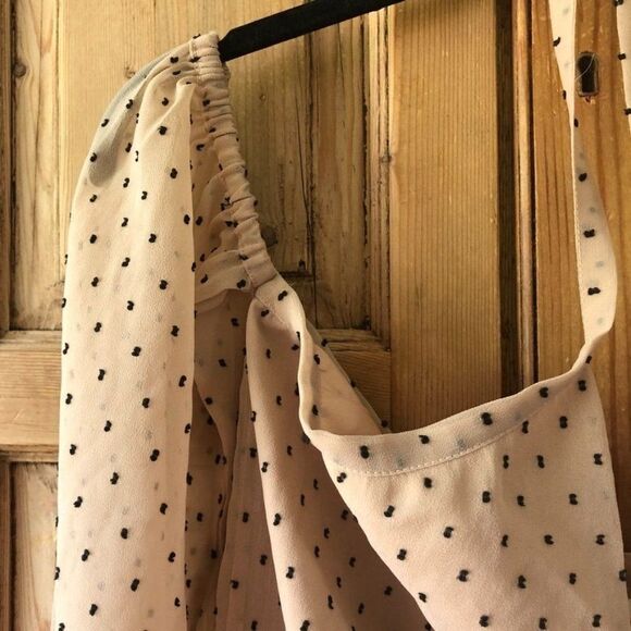 NWT L'Academie XXS Cold Shoulder Blouse - Picture 3 of 8